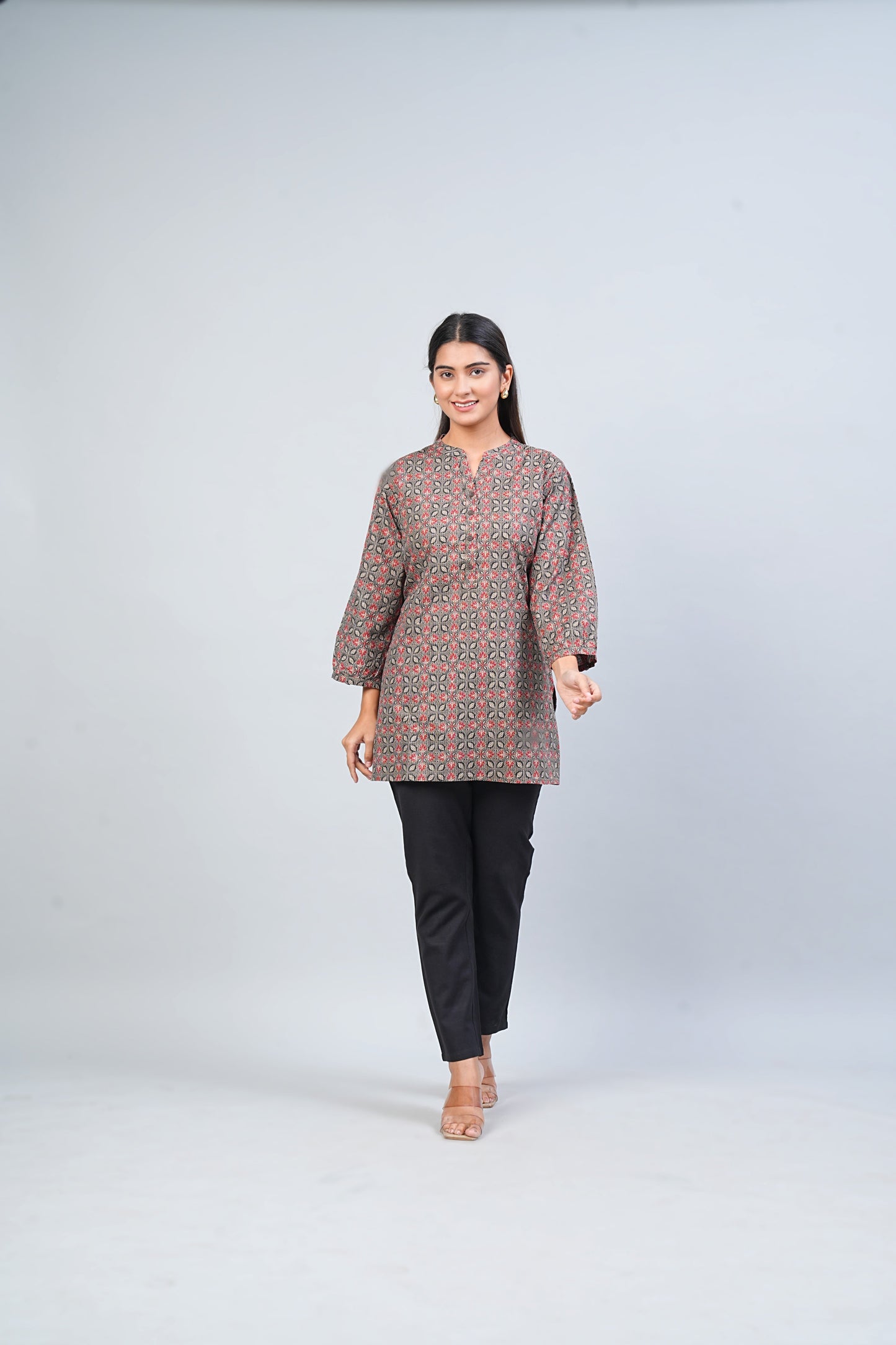 SHORT KURTI