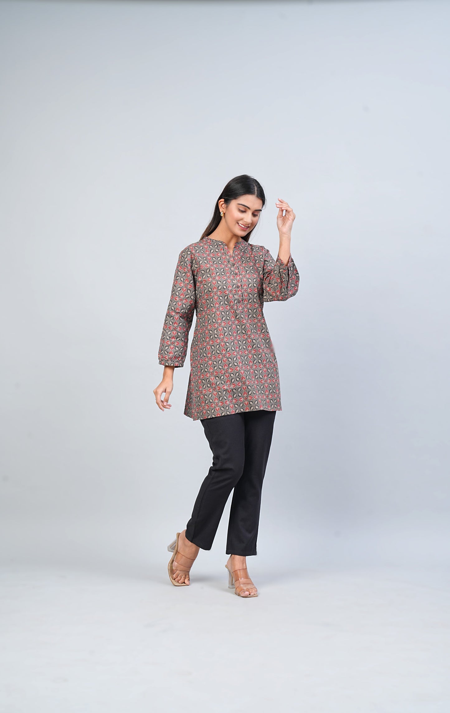SHORT KURTI