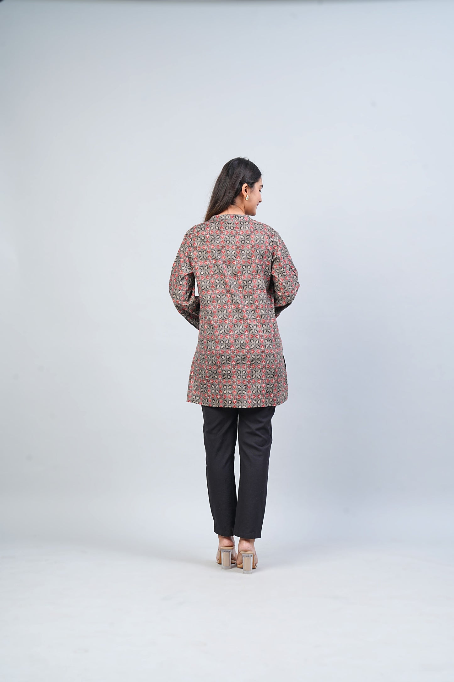 SHORT KURTI