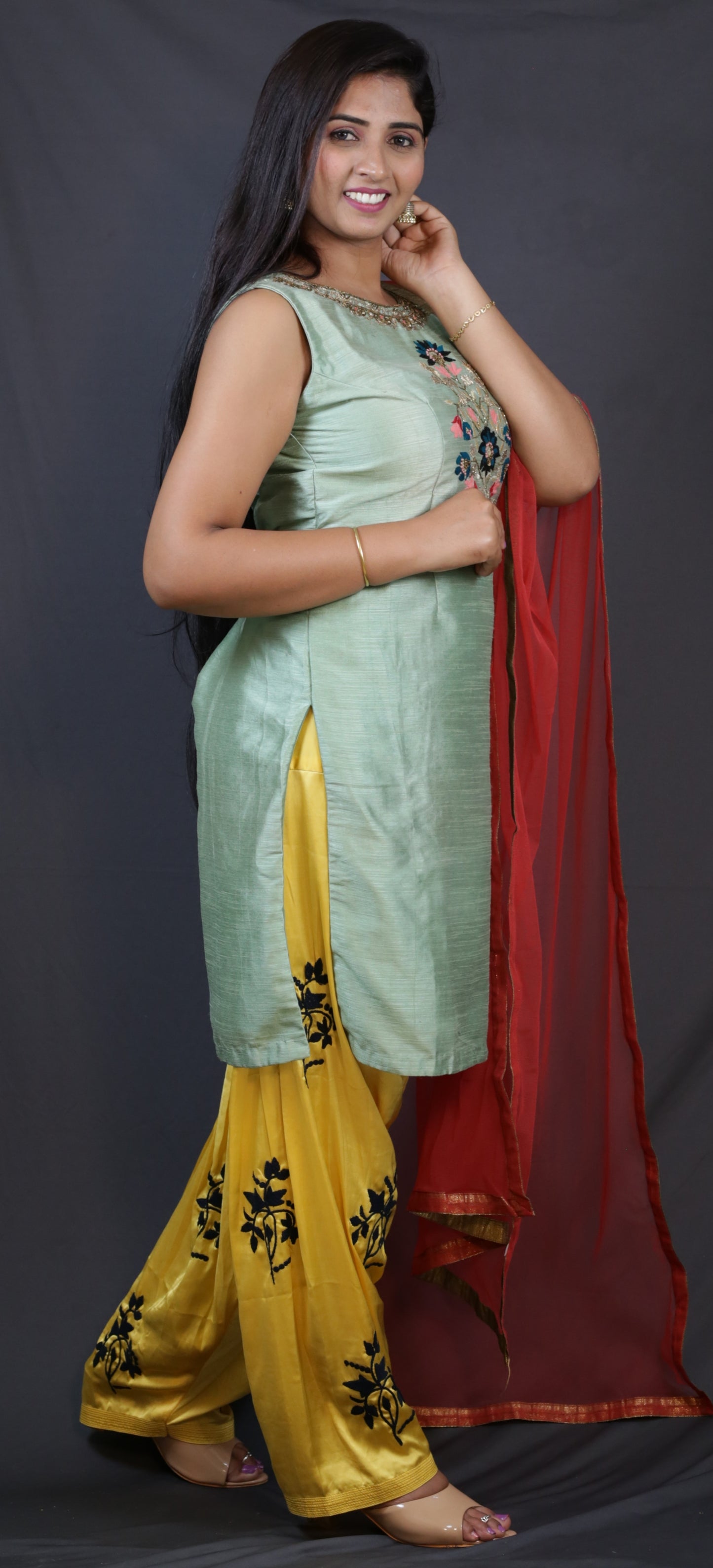 PUNJABI SUIT