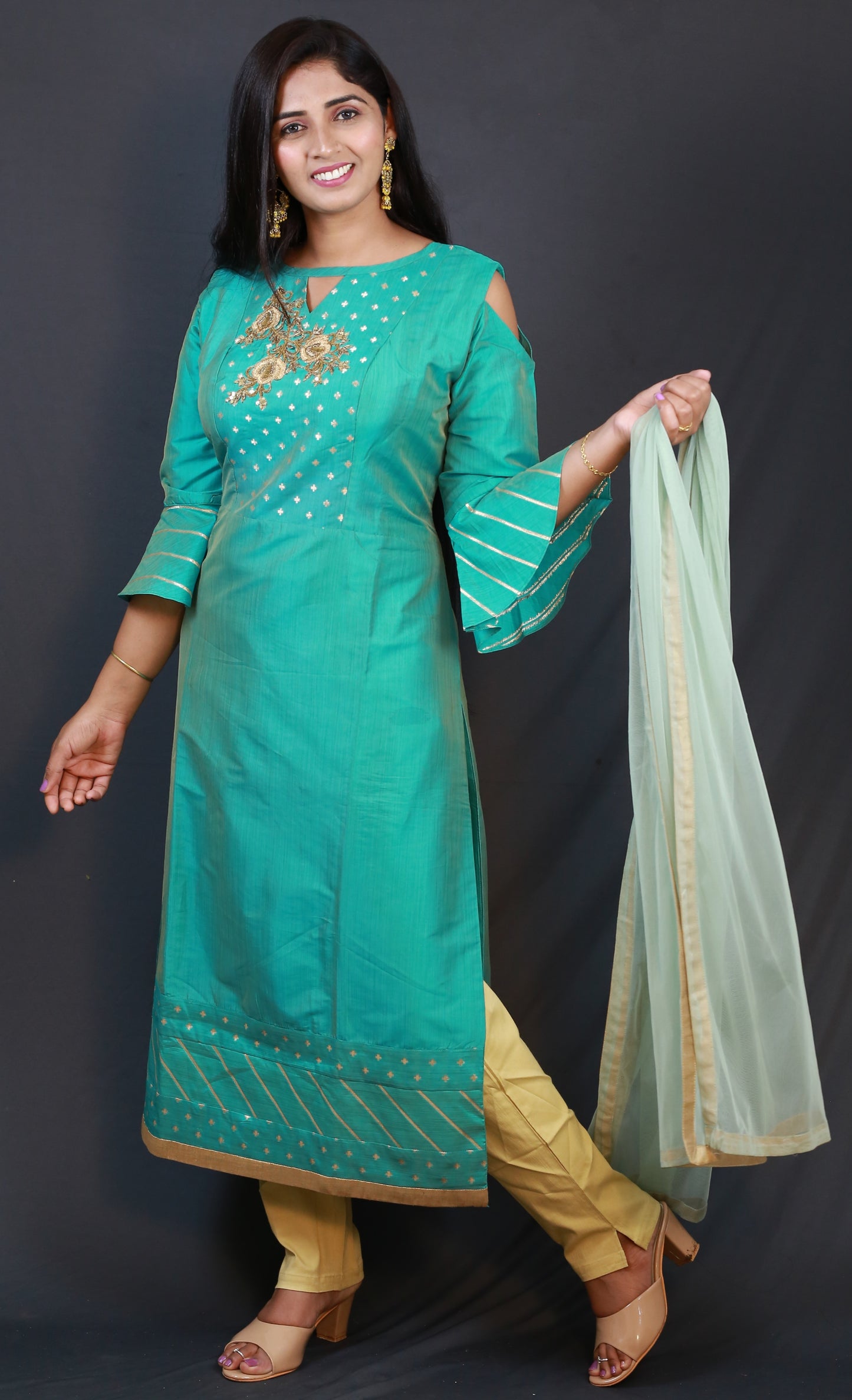 PUNJABI SUIT
