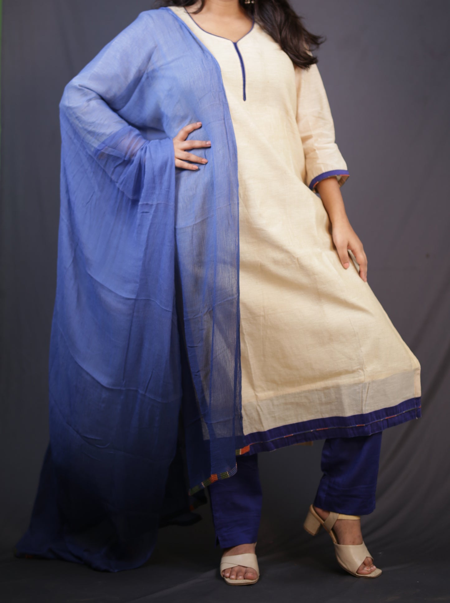 PUNJABI SUIT