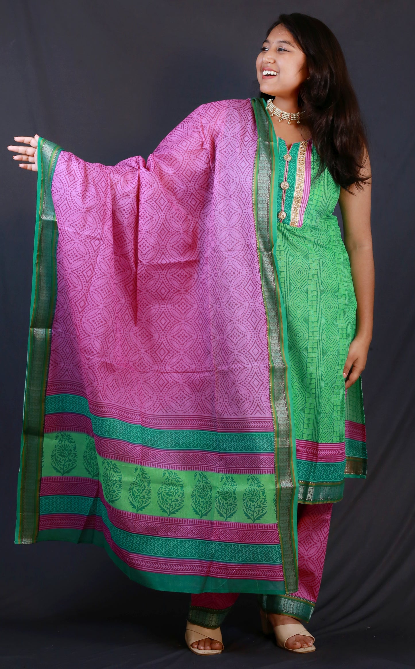 PUNJABI SUIT