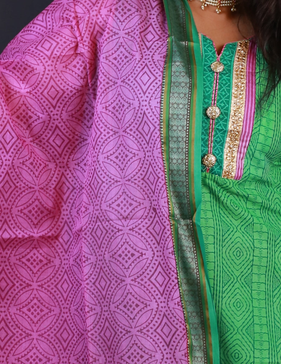 PUNJABI SUIT