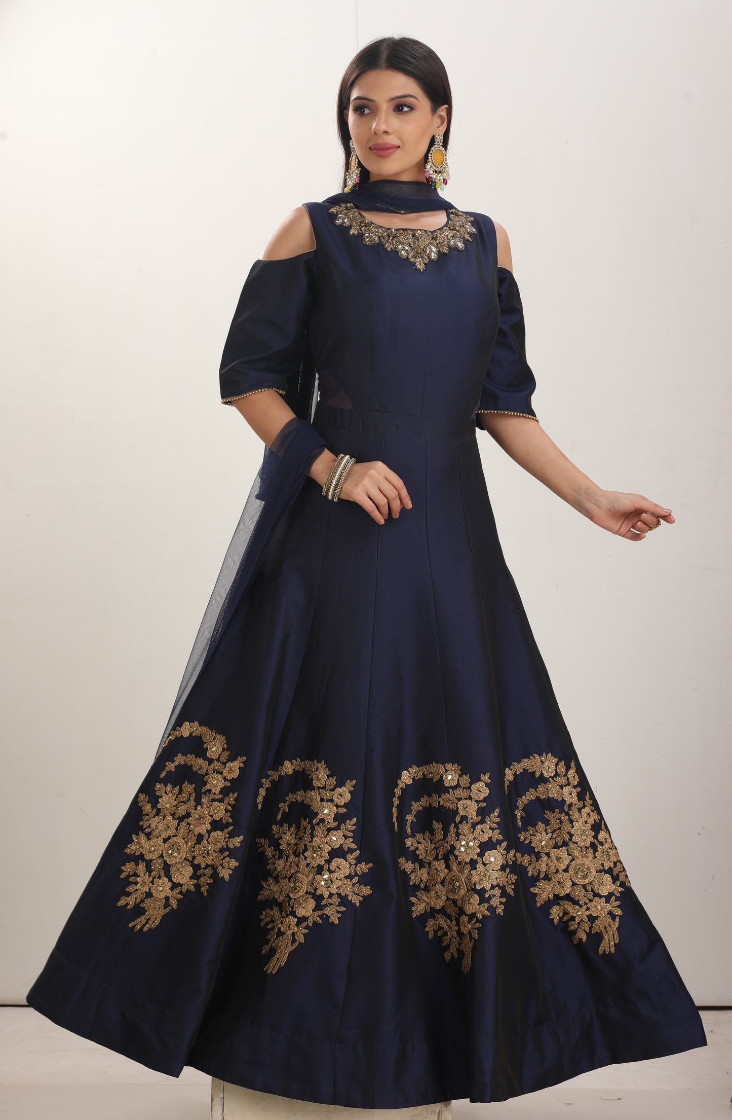 PARTYWEAR GOWN