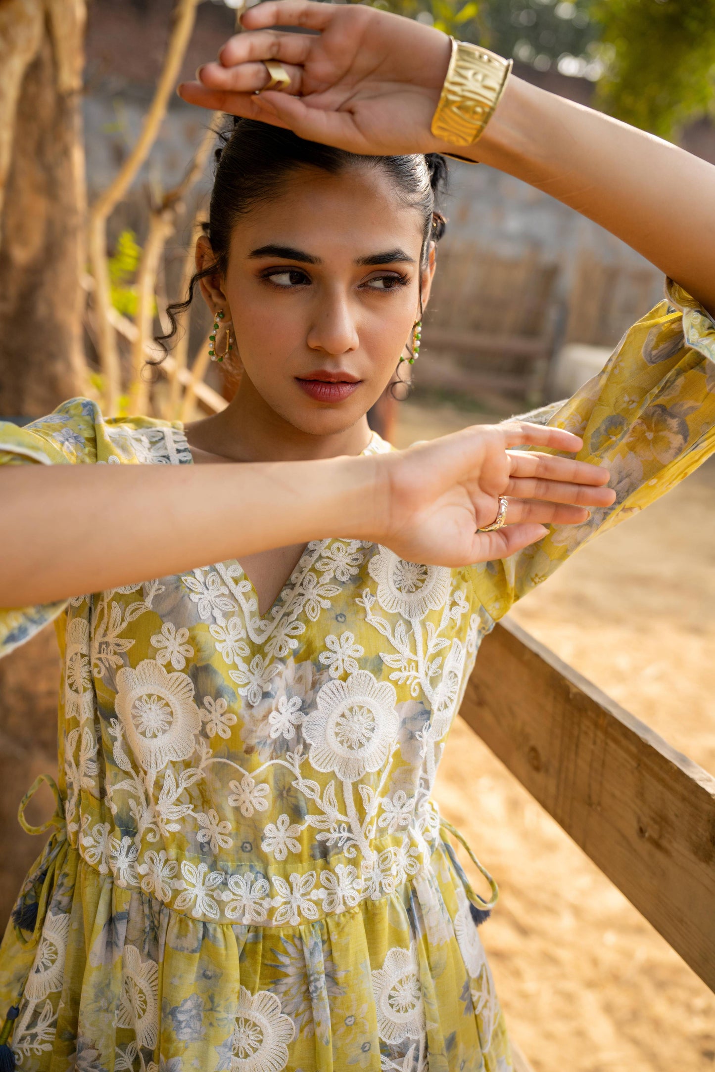 SHORT KURTI