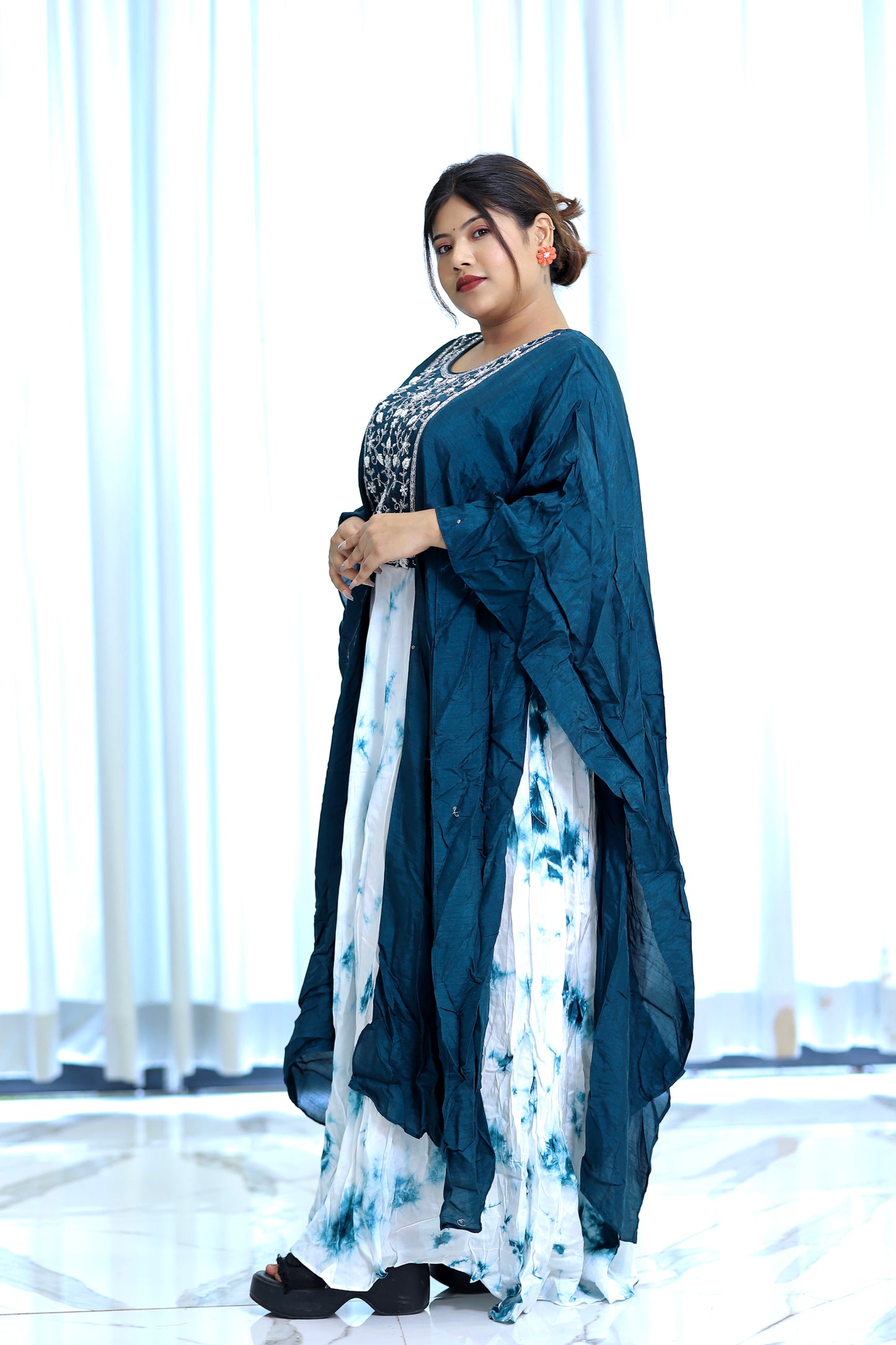 GOWN
