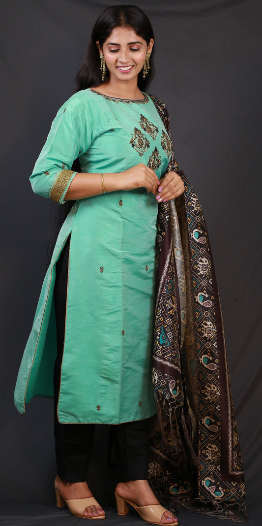 PUNJABI SUIT