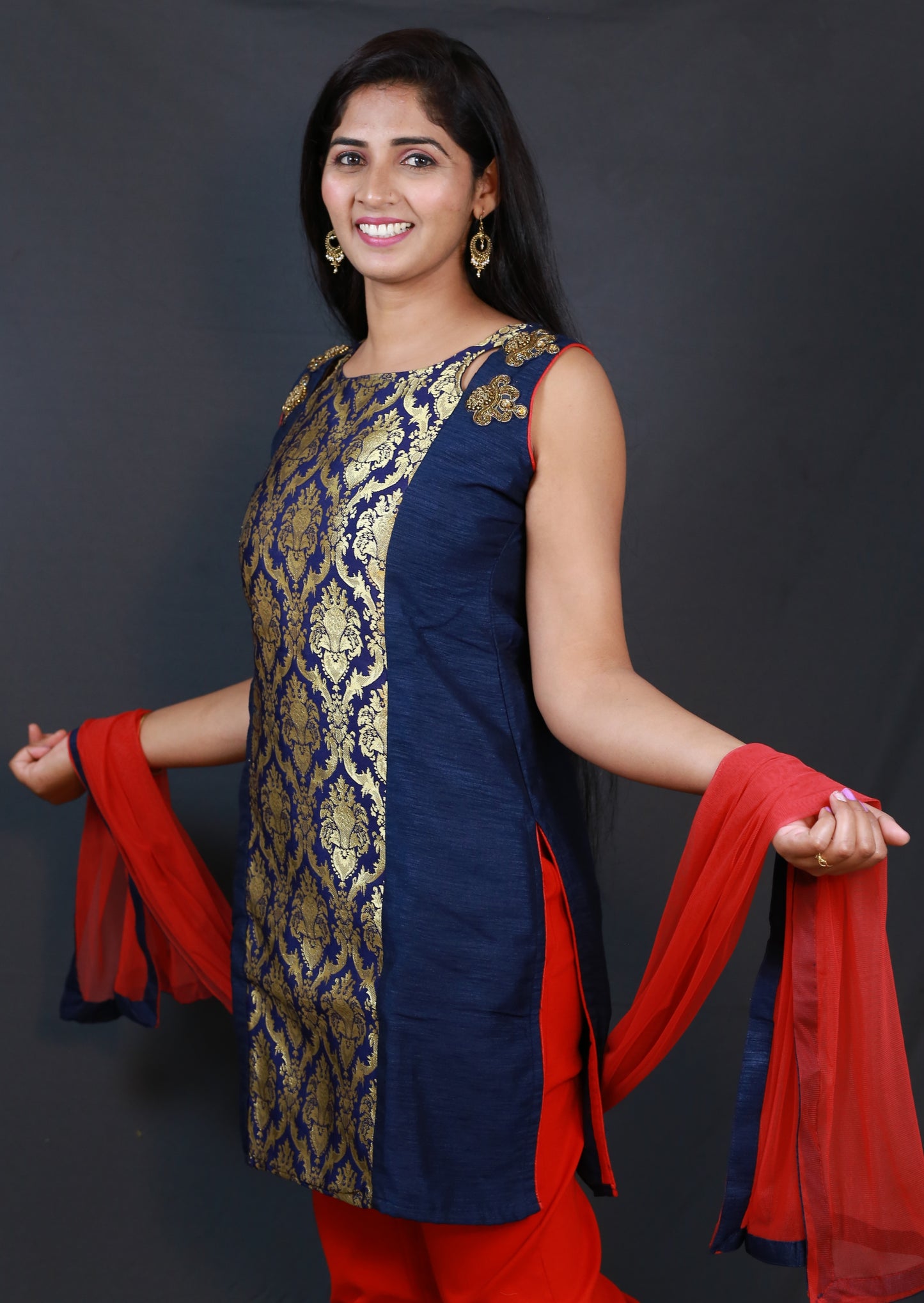 PUNJABI SUIT
