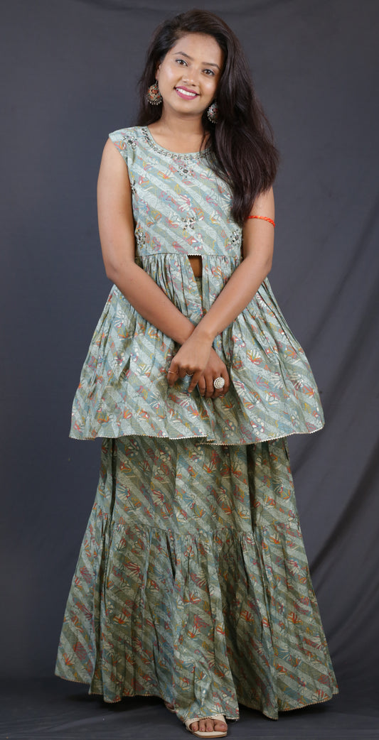 SKIRT TOP SET