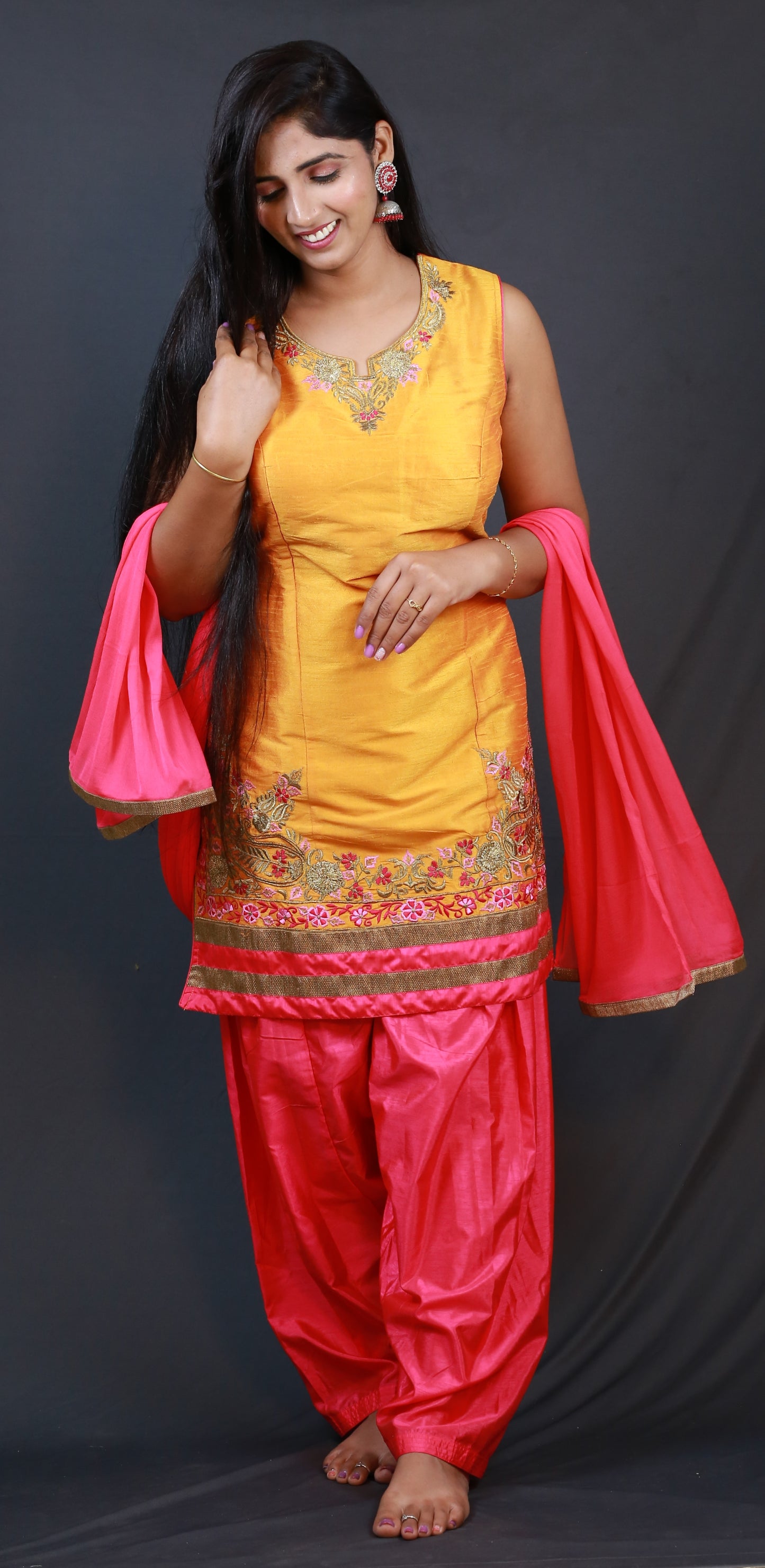 PUNJABI SUIT