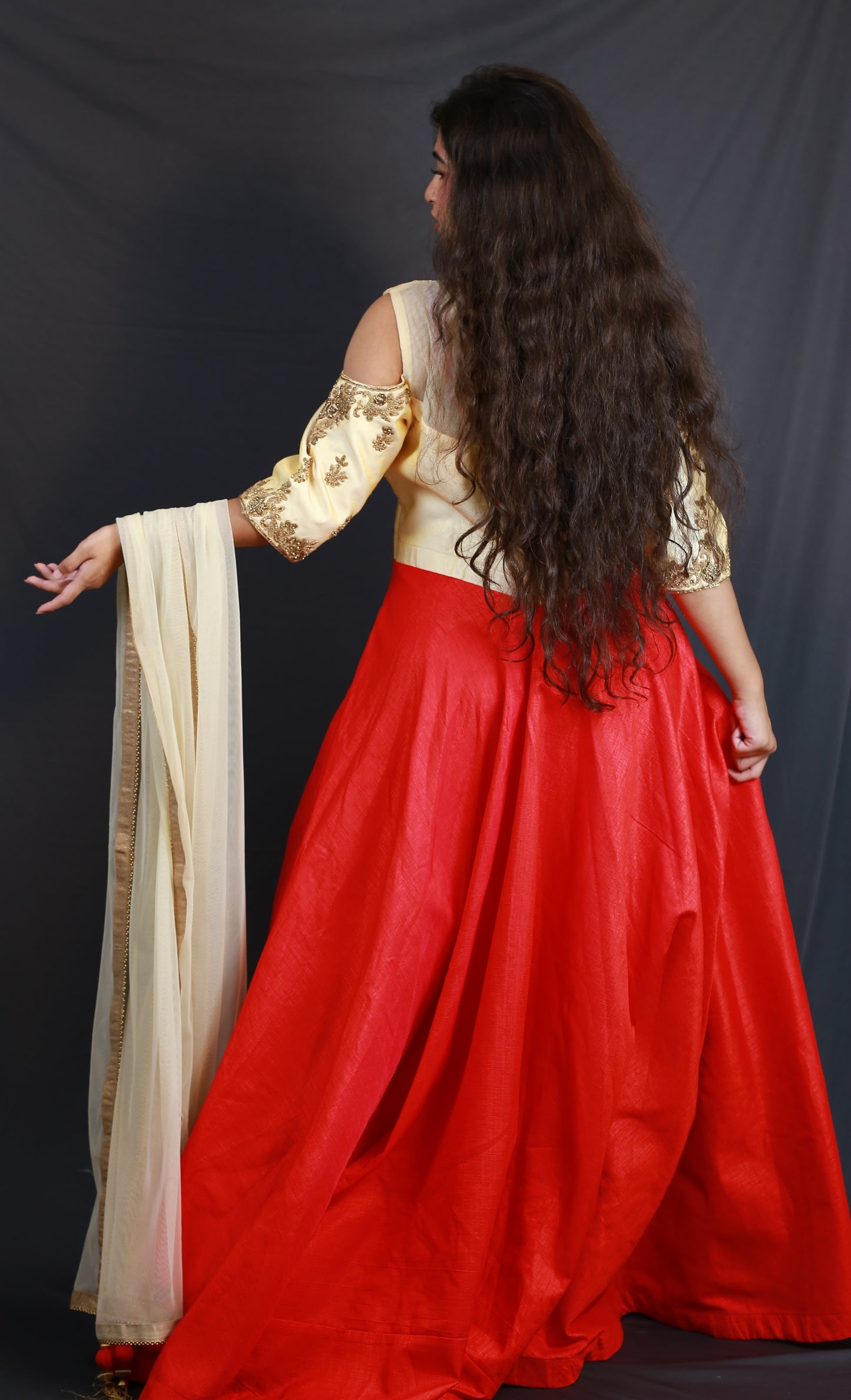 GOWN