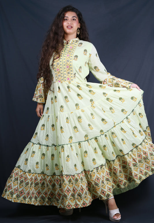 GOWN