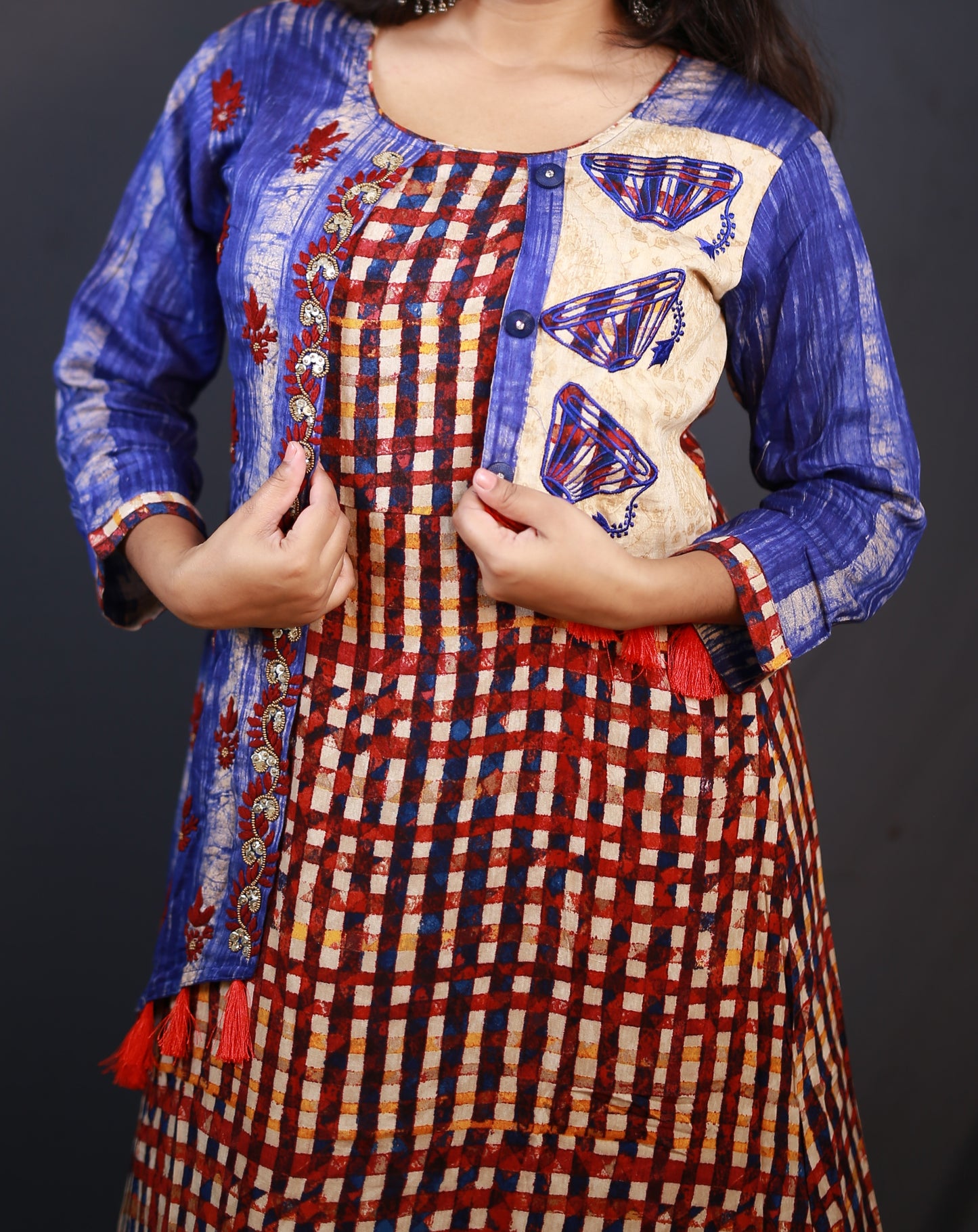 KURTI
