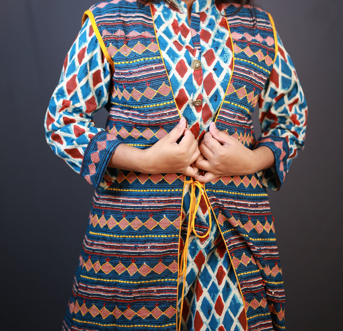 KURTI