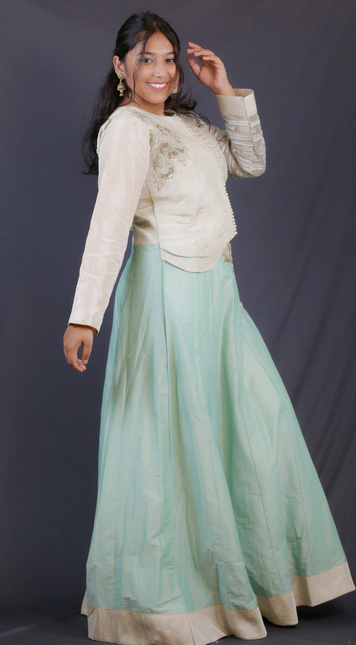 GOWN