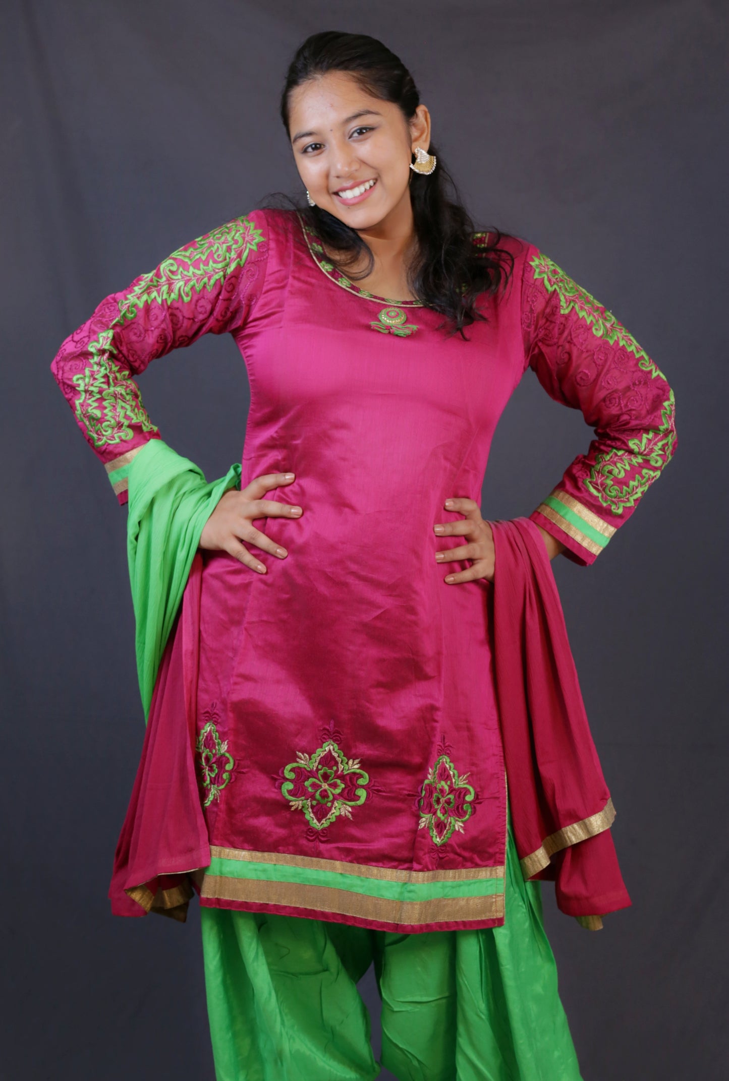 PUNJABI SUIT
