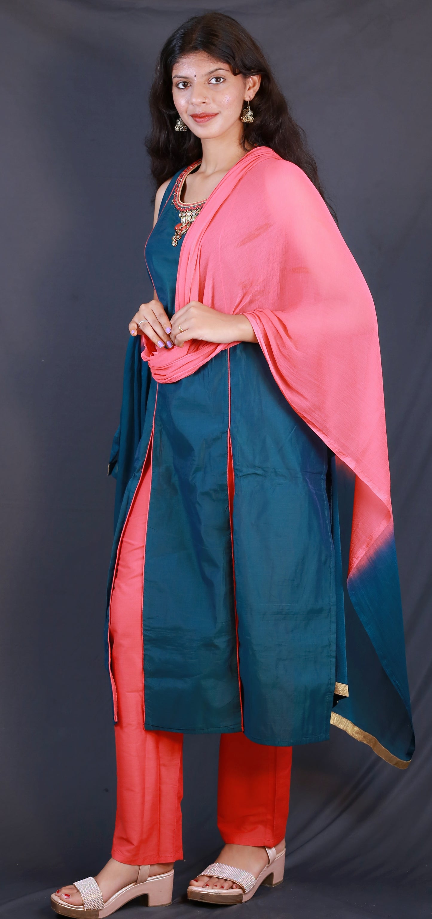 PUNJABI SUIT