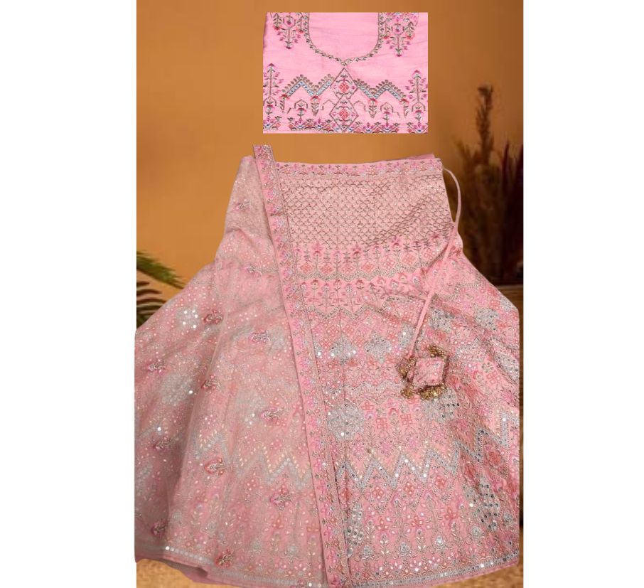 BRIDAL GHAGRA ODHNI