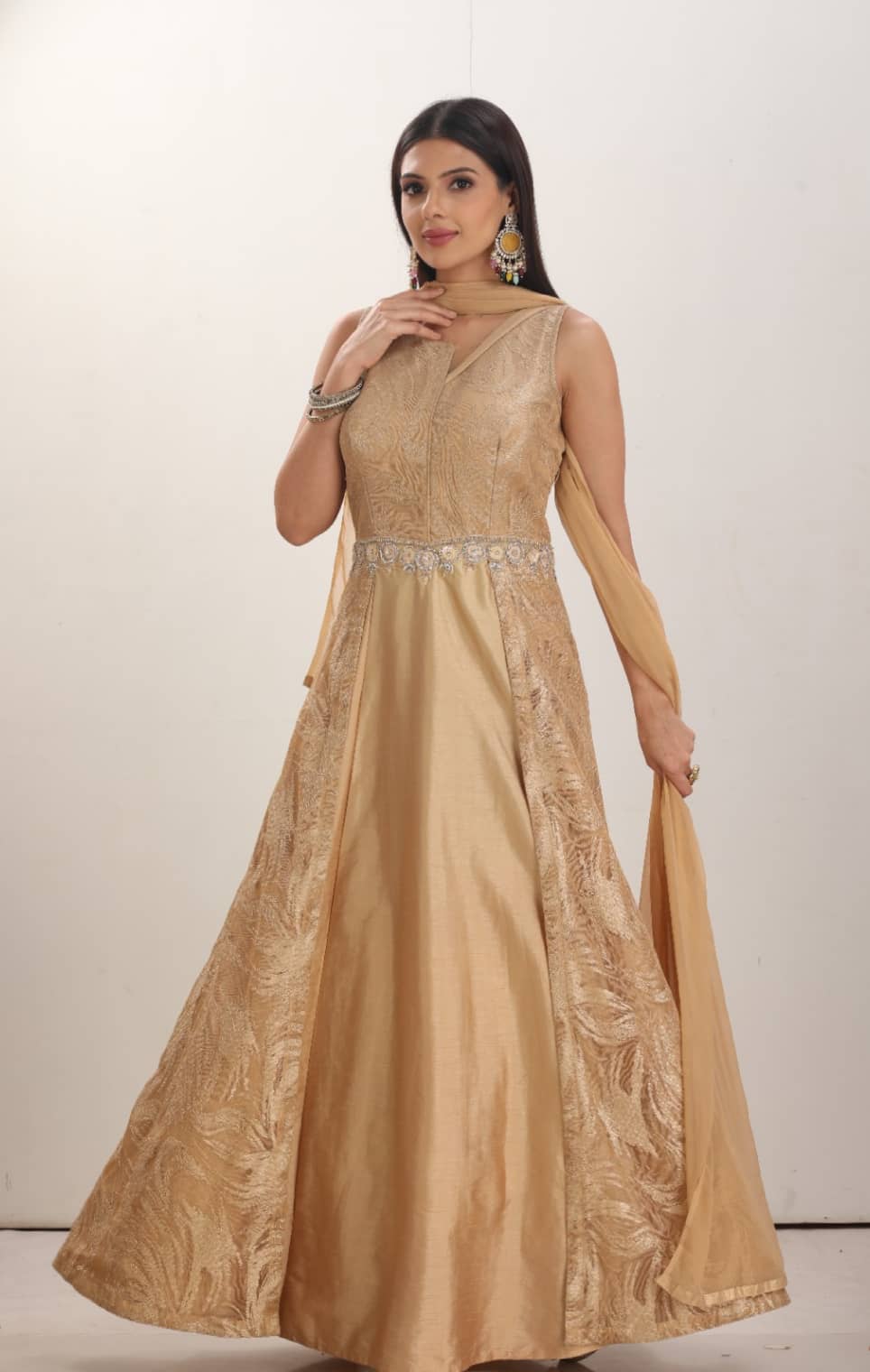 PARTYWEAR GOWN